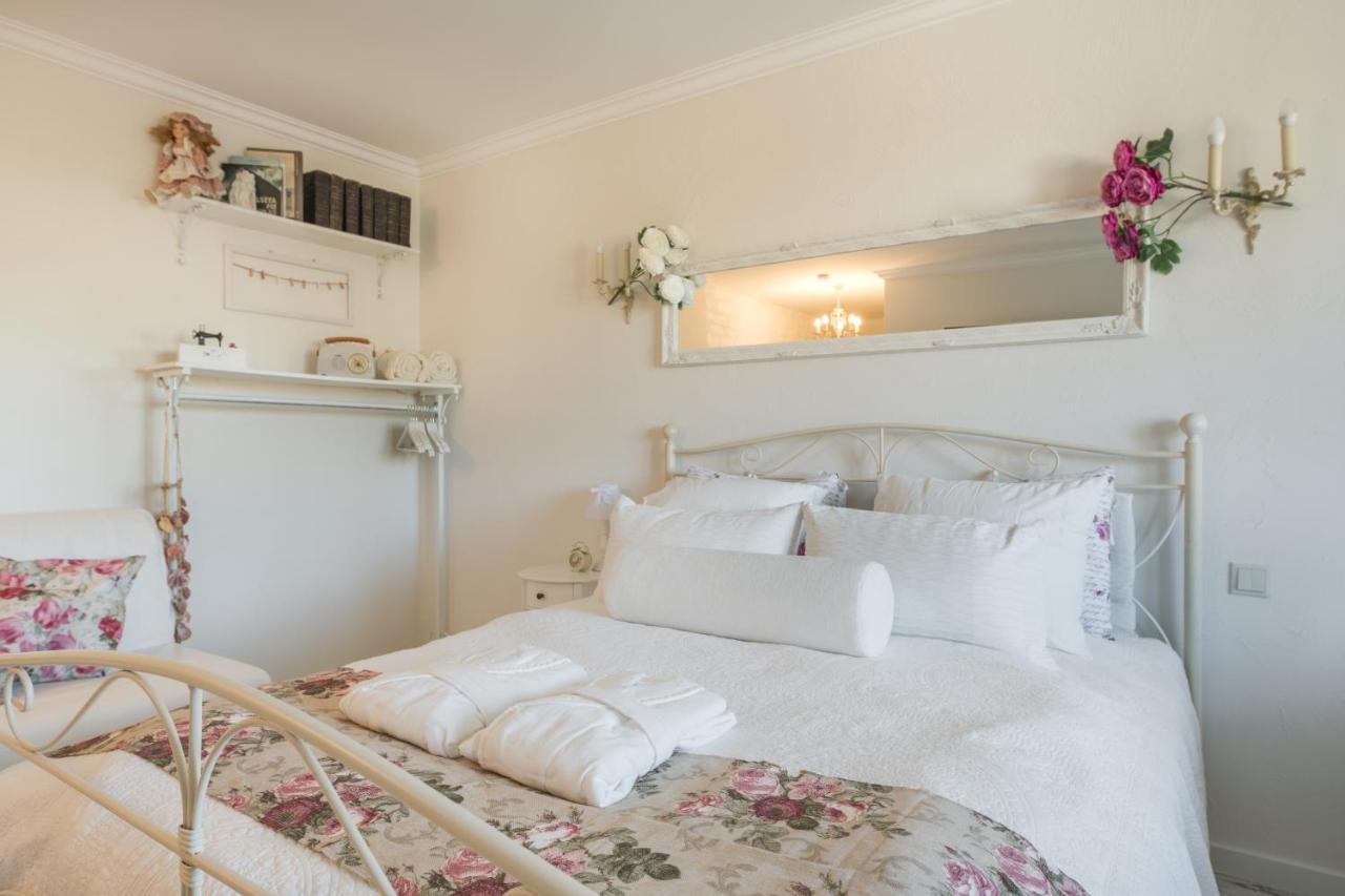 Vintage Lounge Studio By The Sea In Liepaja Bagian luar foto