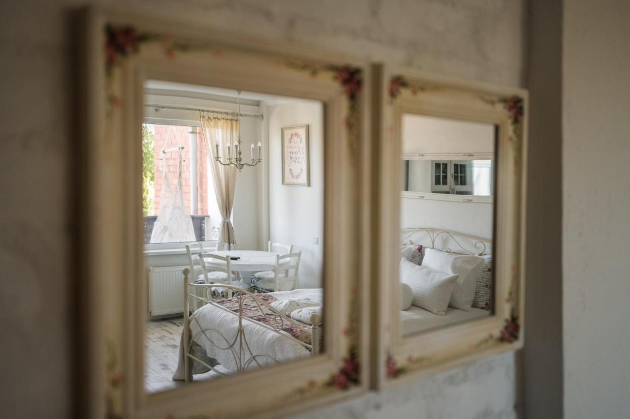 Vintage Lounge Studio By The Sea In Liepaja Bagian luar foto