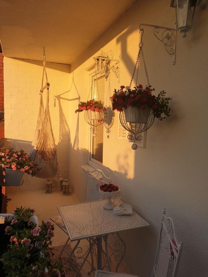 Vintage Lounge Studio By The Sea In Liepaja Bagian luar foto